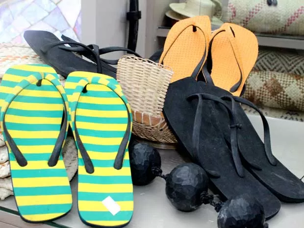 Artefatos de borracha reciclada — compostos e solados